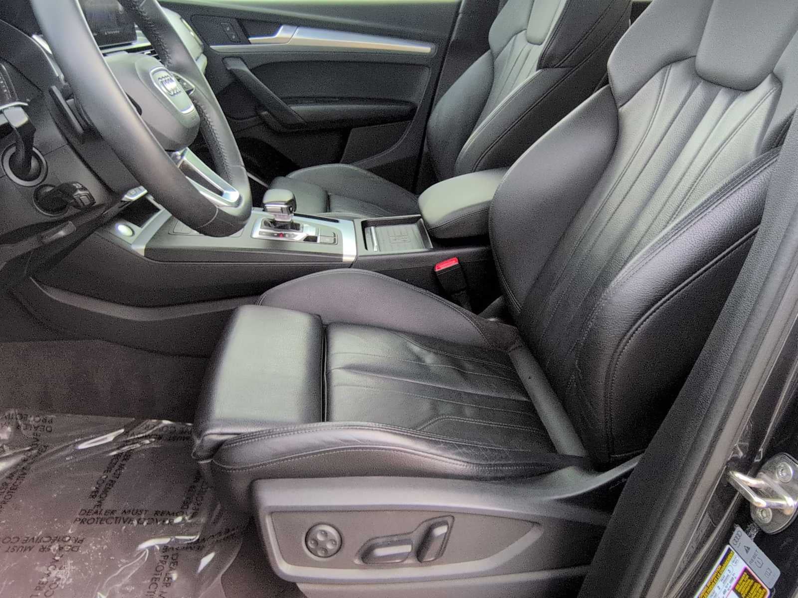 2020 Audi Q5 Titanium Premium