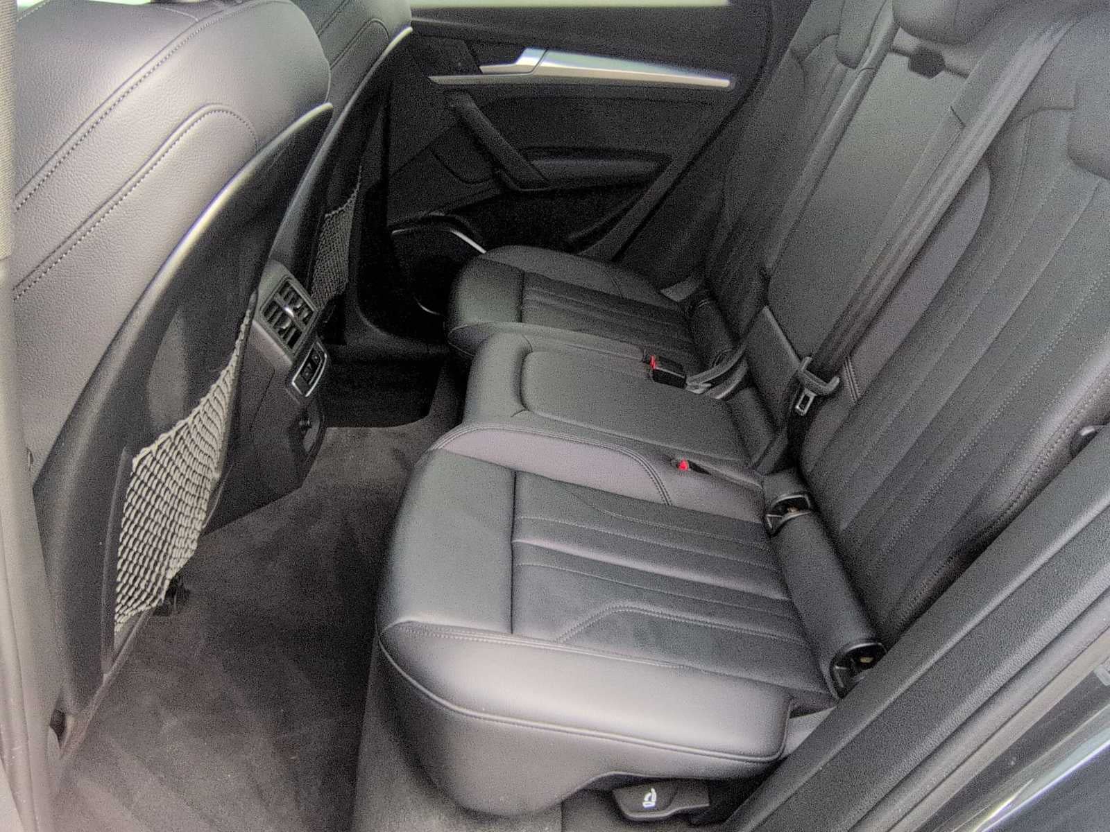 2020 Audi Q5 Titanium Premium