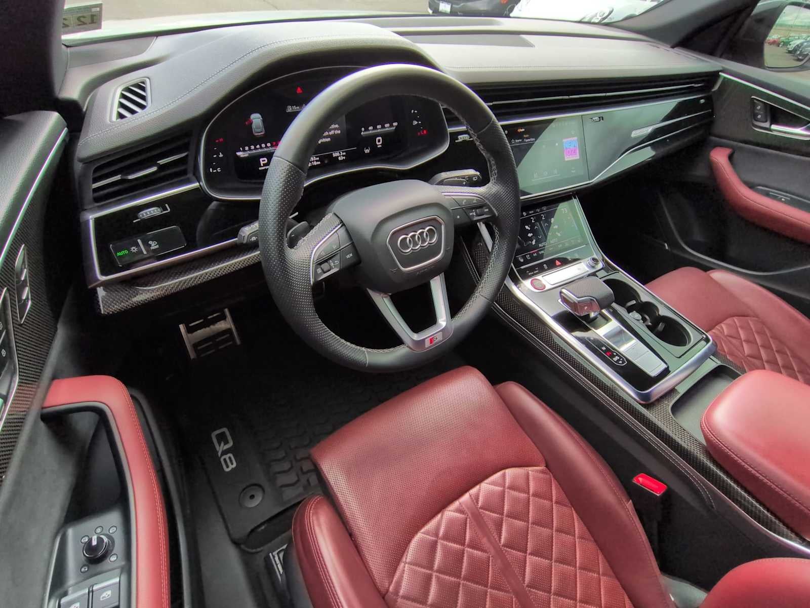 2023 Audi SQ8 Premium Plus