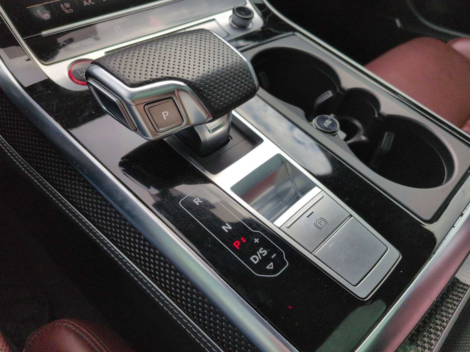 2023 Audi SQ8 Premium Plus