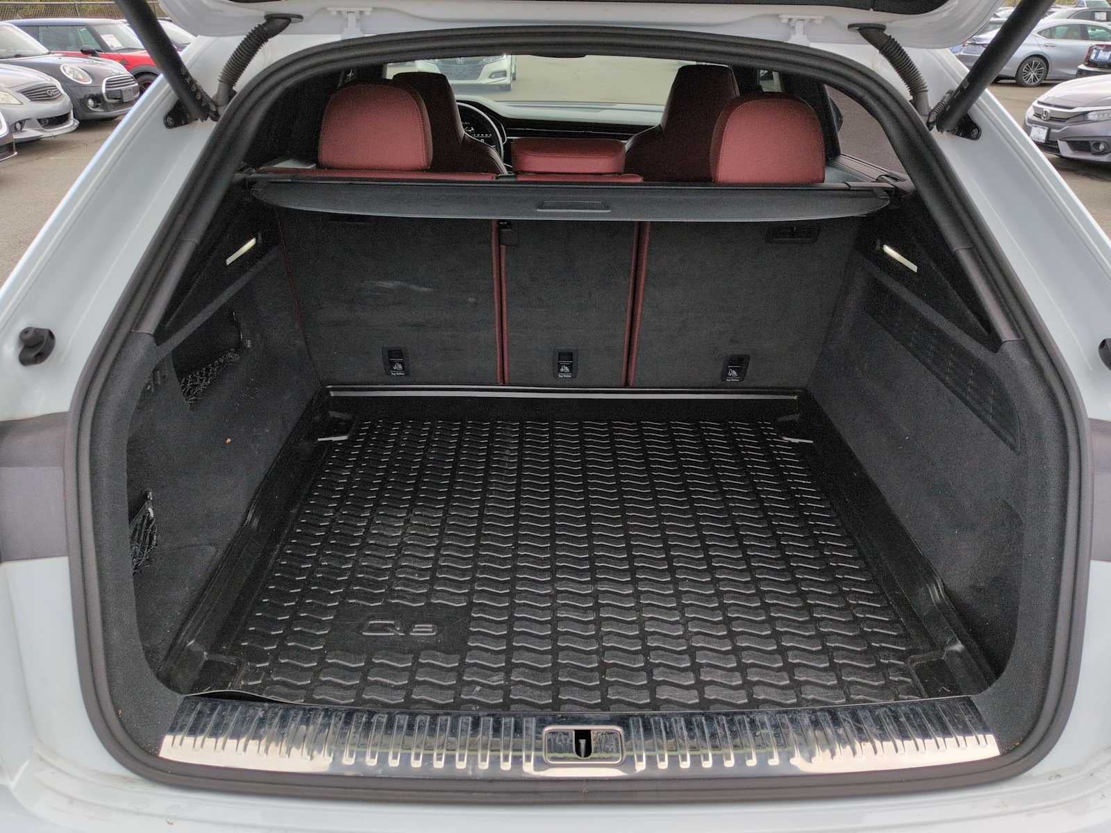 2023 Audi SQ8 Premium Plus