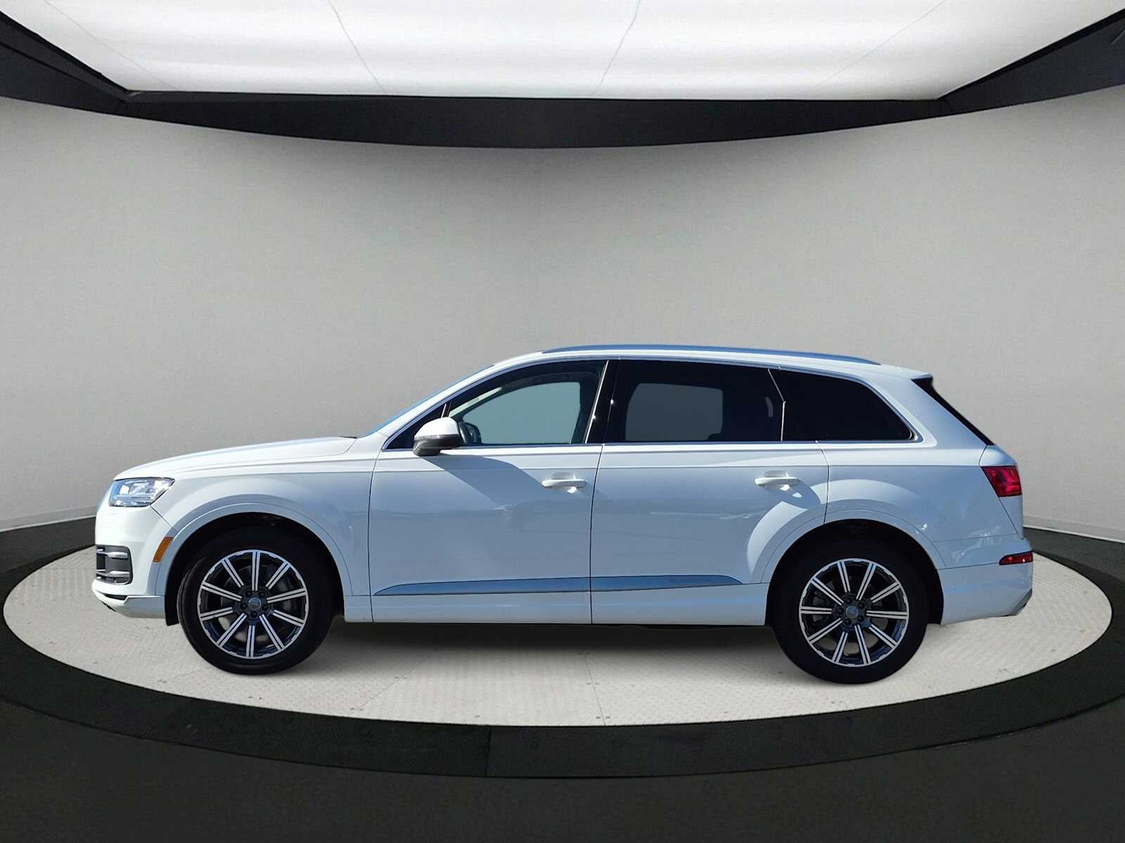 2019 Audi Q7 Base