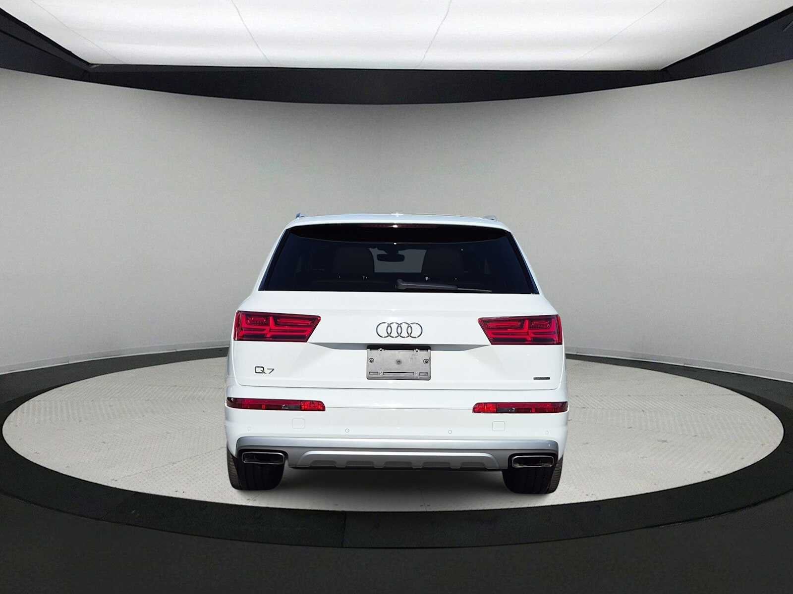 2019 Audi Q7 Base