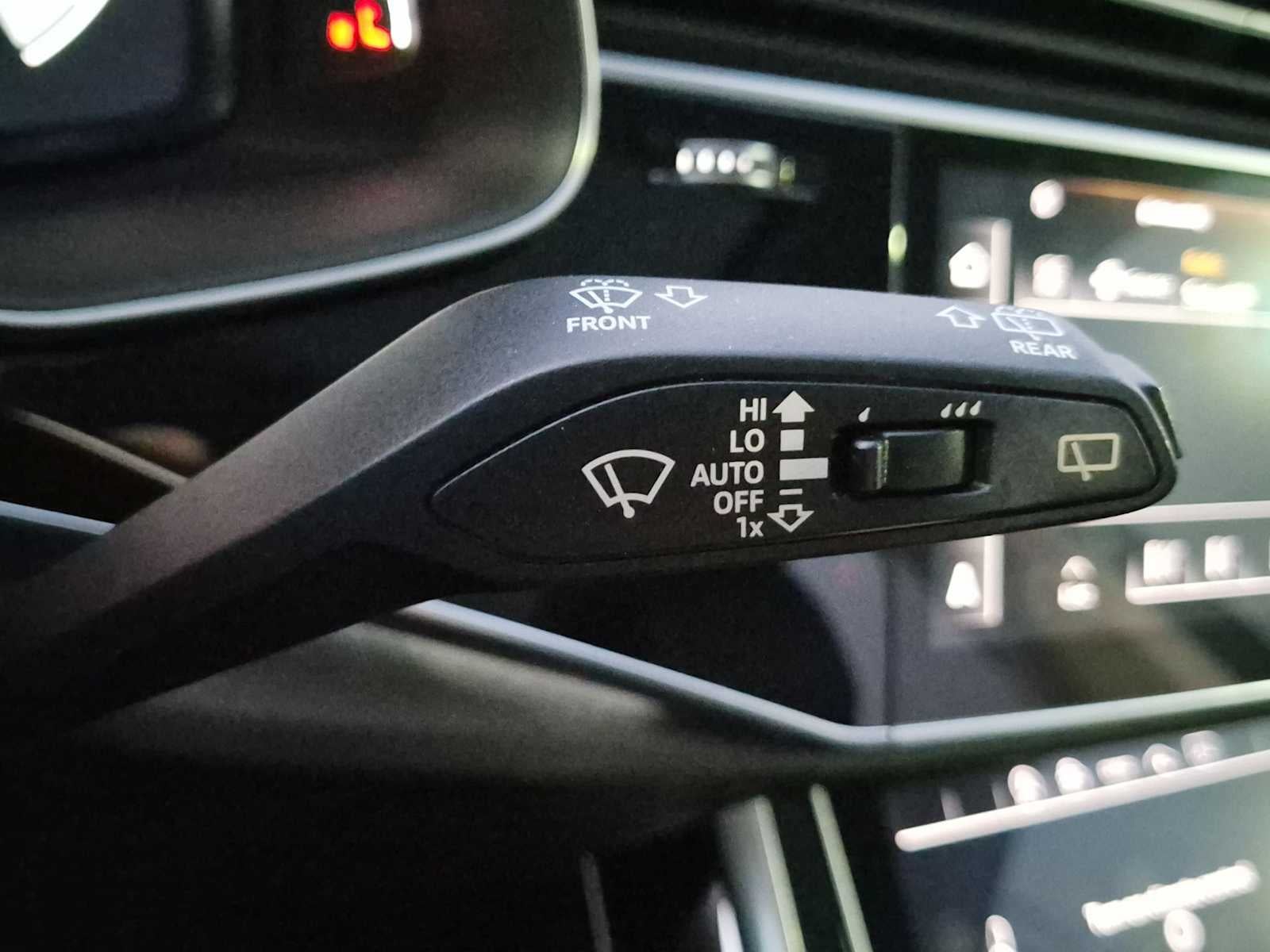 2021 Audi Q7 Premium Plus