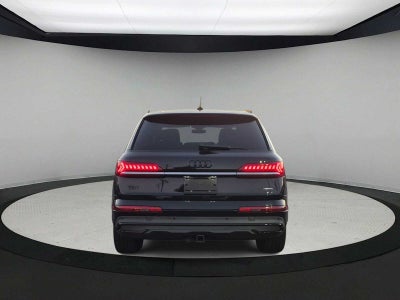 2021 Audi Q7 Premium Plus