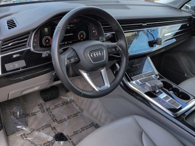 2022 Audi Q7 Premium Plus