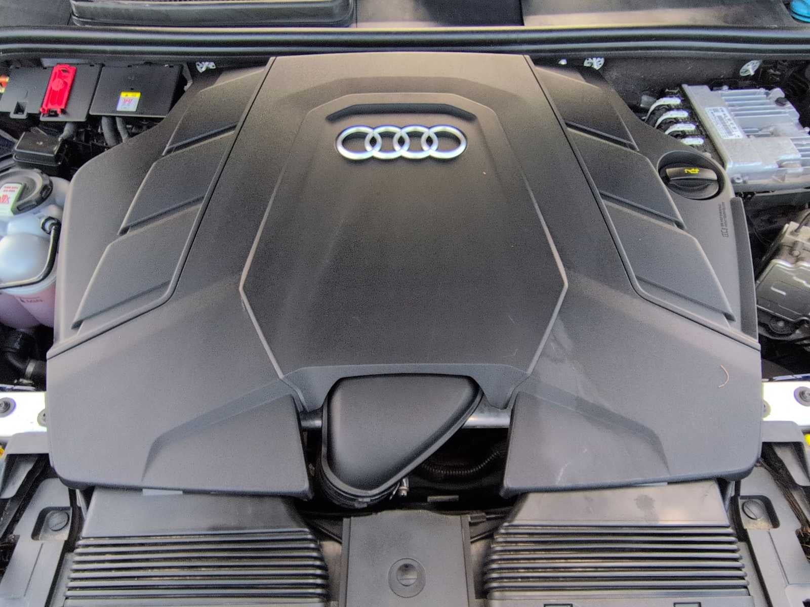 2022 Audi Q7 Premium Plus