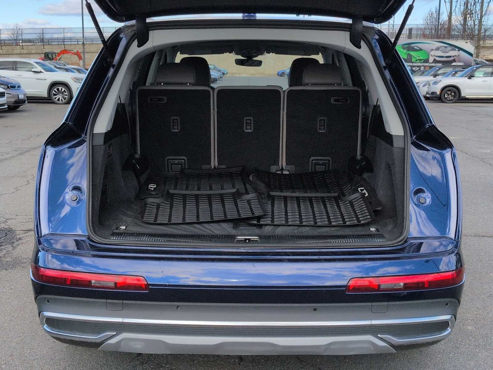 2022 Audi Q7 Premium Plus