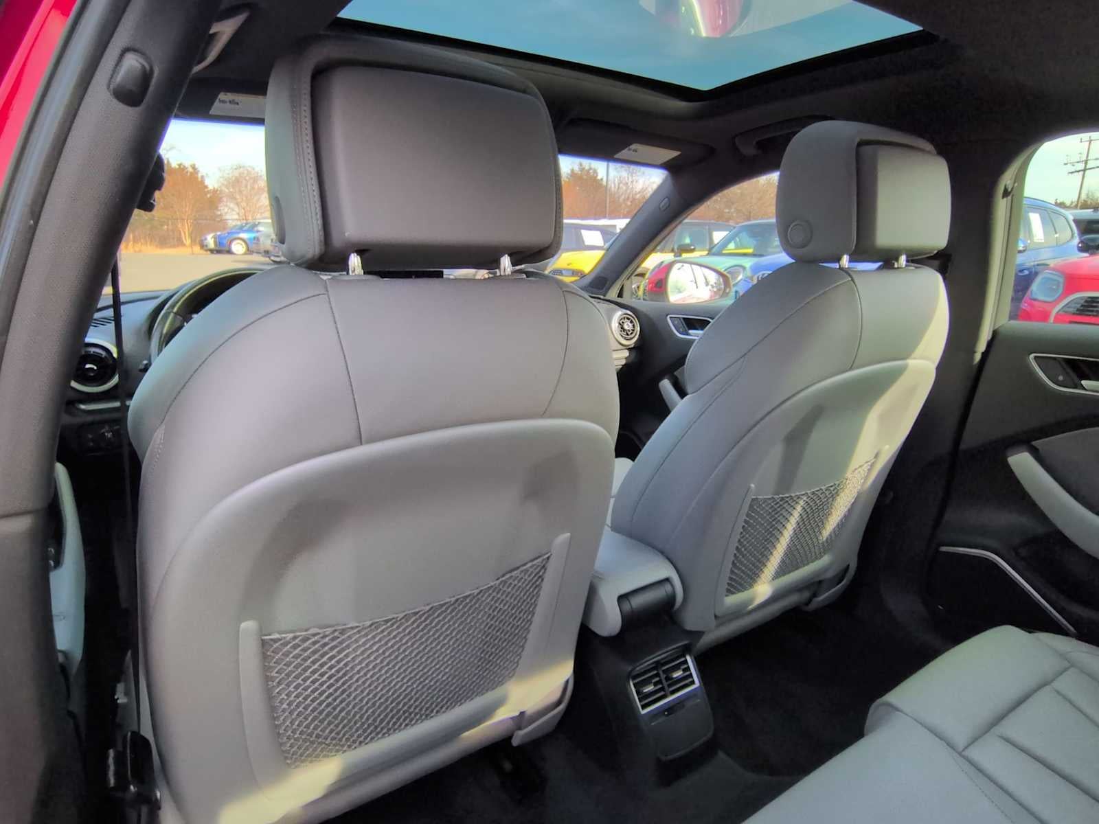 2017 Audi A3 Sportback e-tron Premium Plus