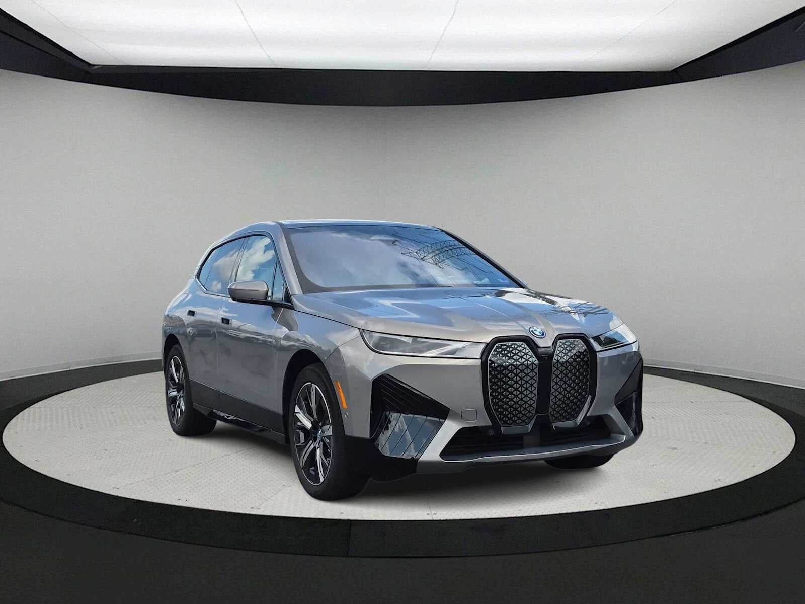 2024 BMW iX xDrive50