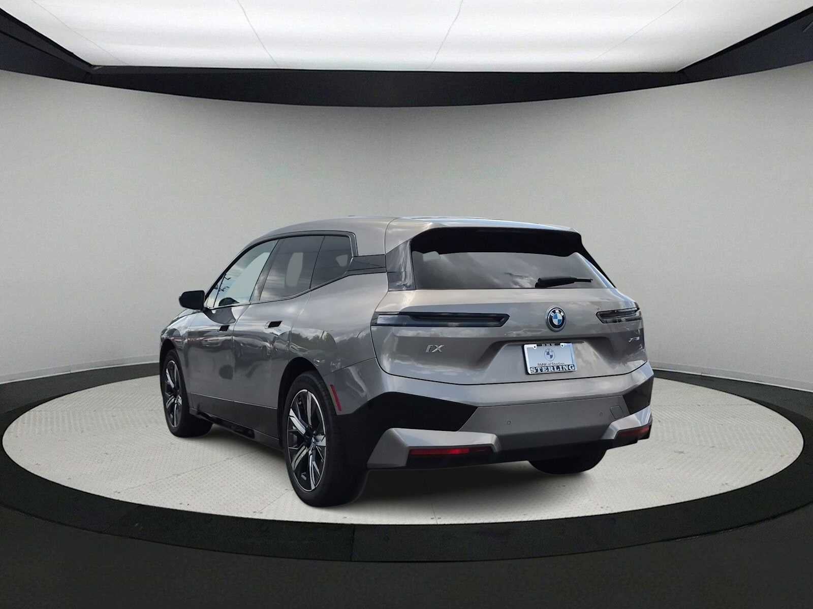 2024 BMW iX xDrive50