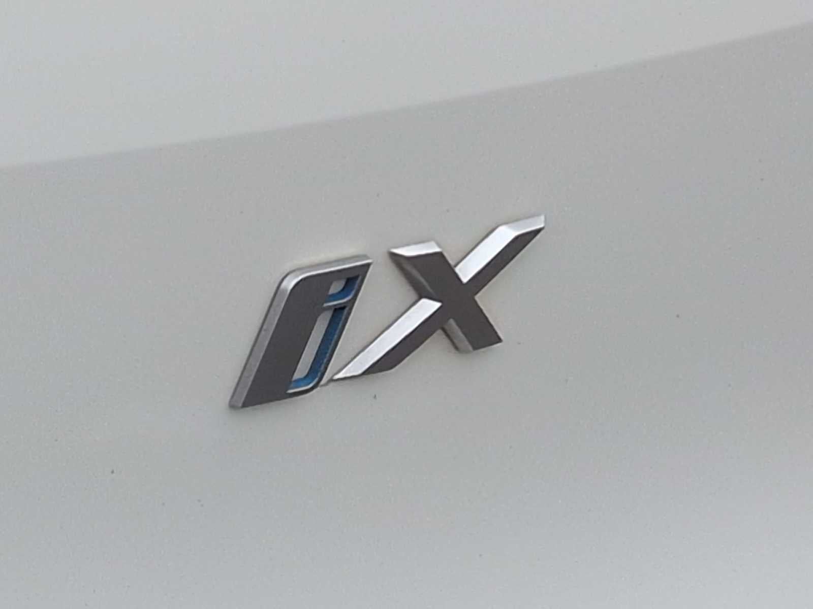 2022 BMW iX xDrive50