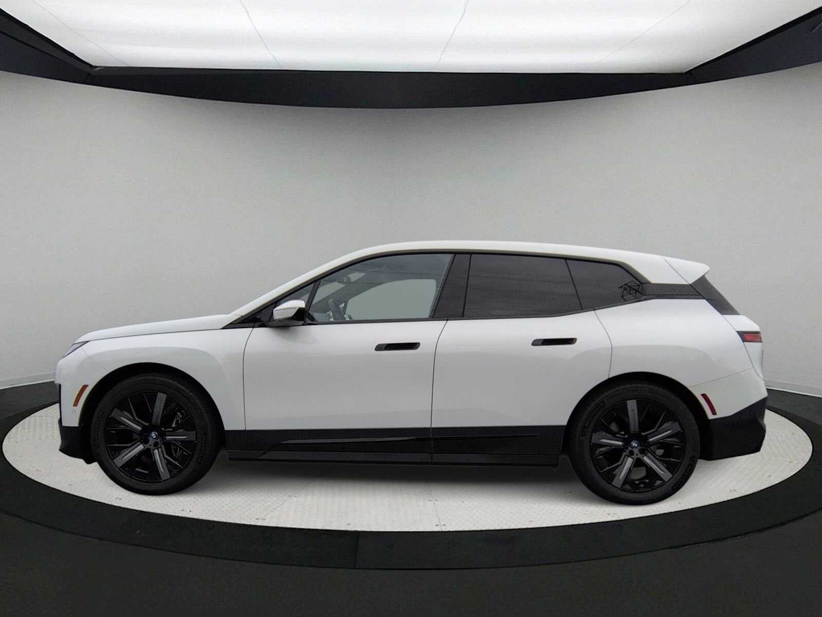 2022 BMW iX xDrive50