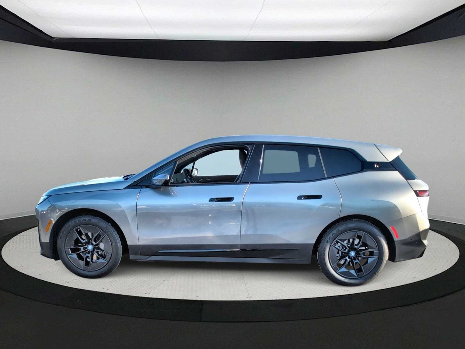 2023 BMW iX xDrive50 xDrive50