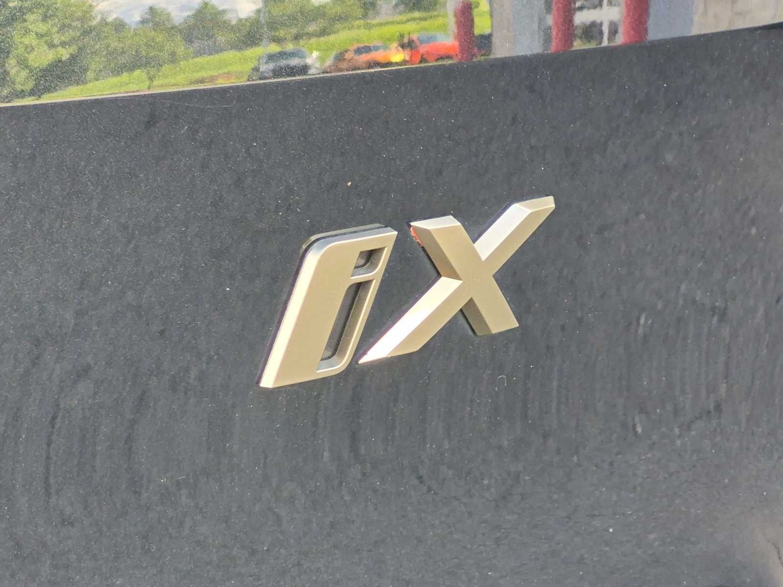 2024 BMW iX xDrive50