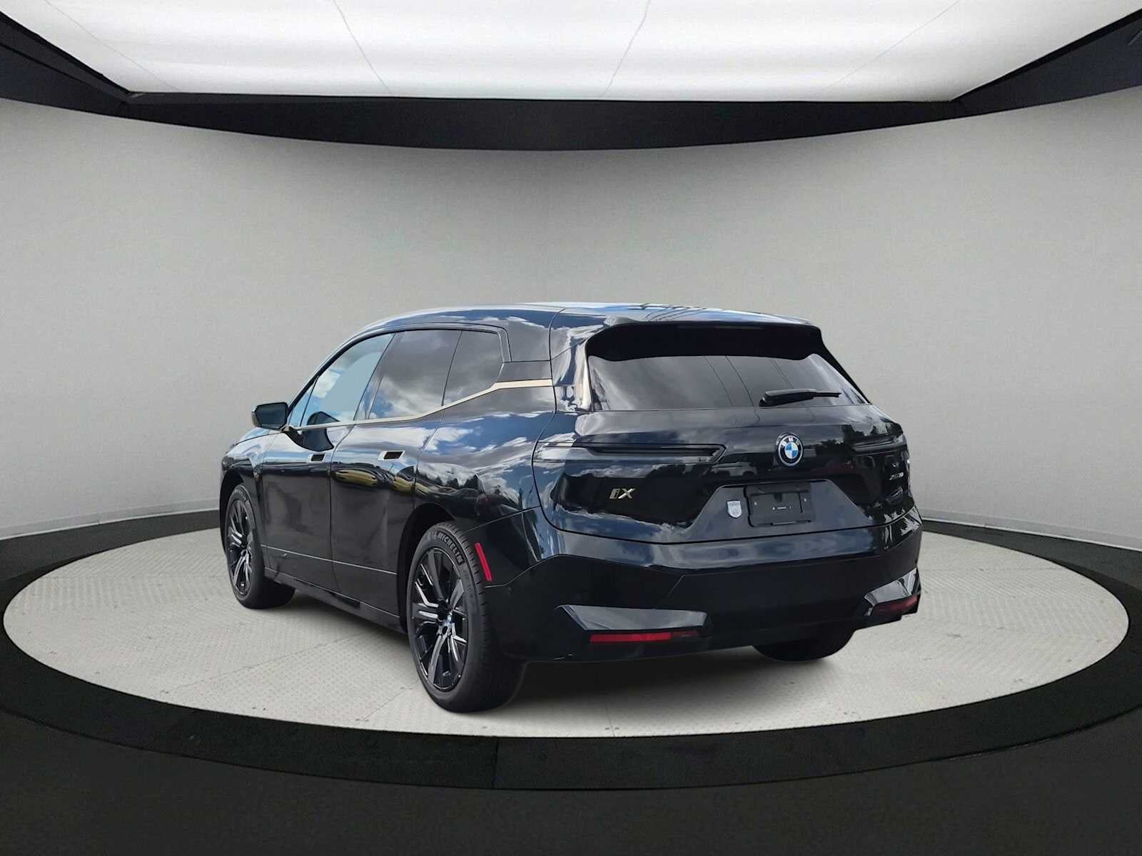2024 BMW iX xDrive50