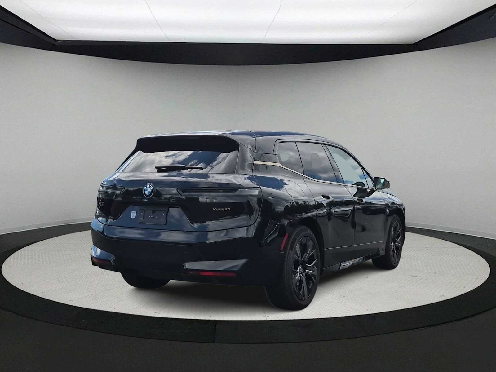 2024 BMW iX xDrive50
