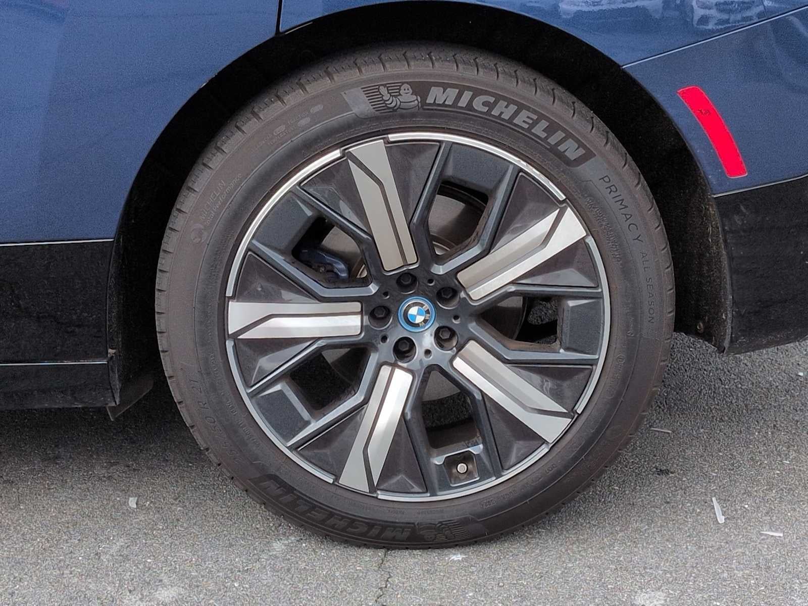 2024 BMW iX xDrive50