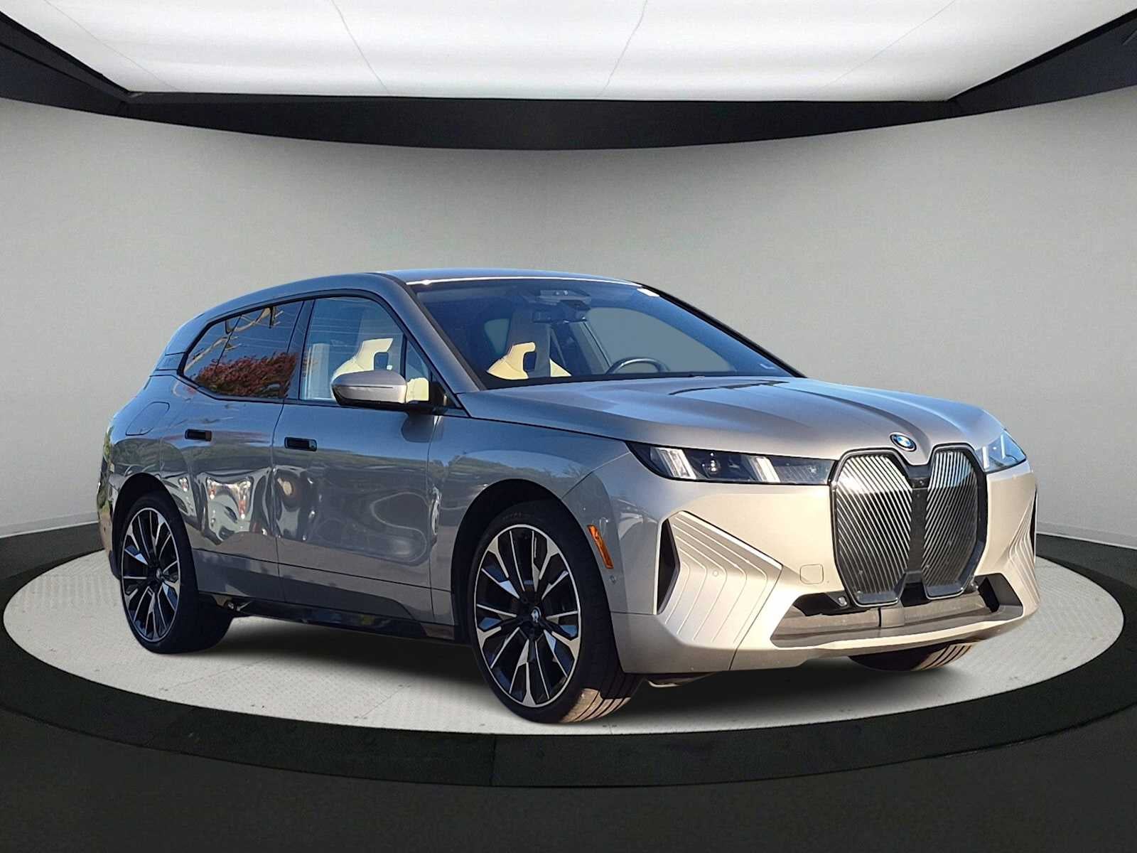 2026 BMW iX xDrive45