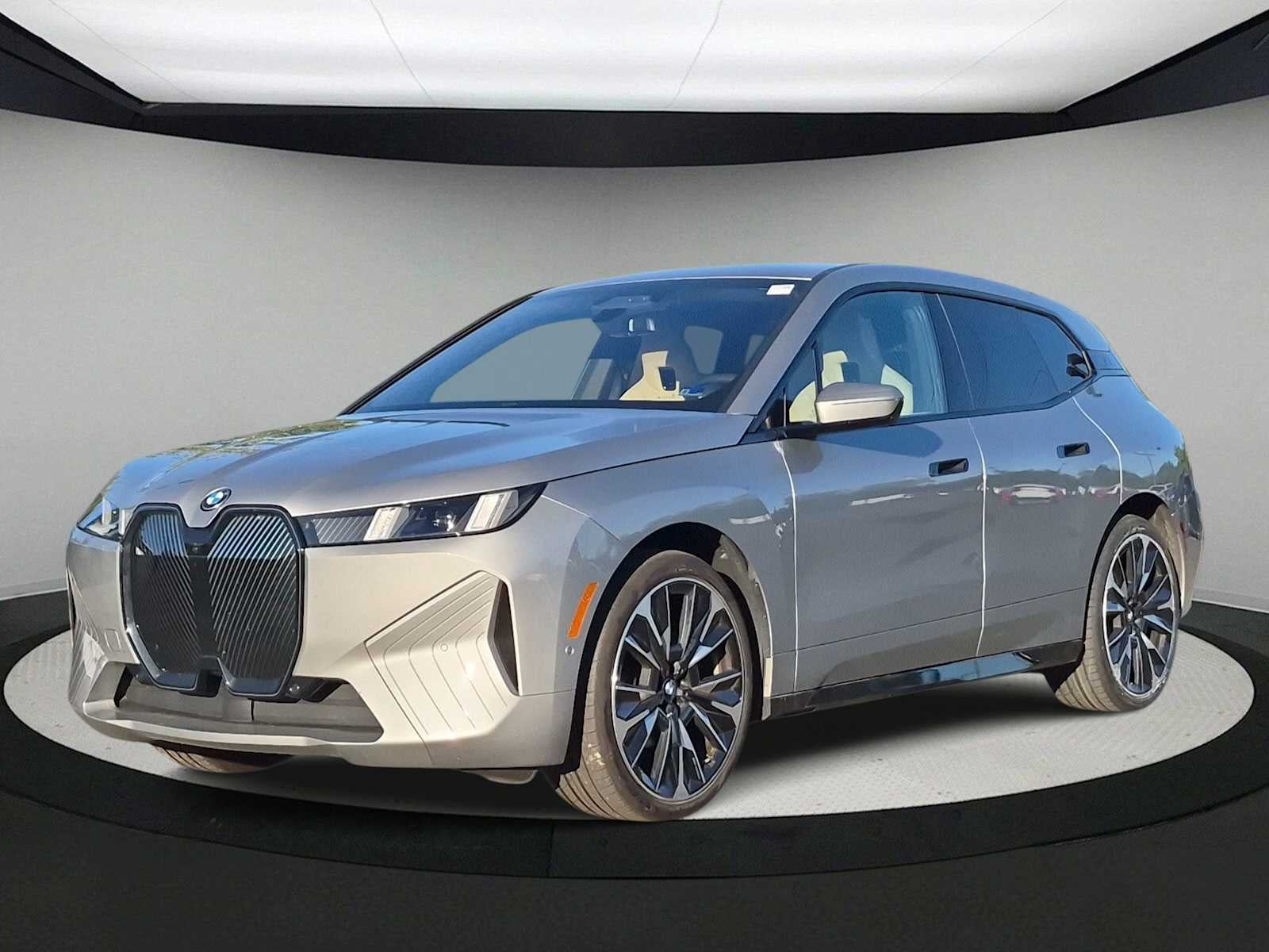 2026 BMW iX xDrive45
