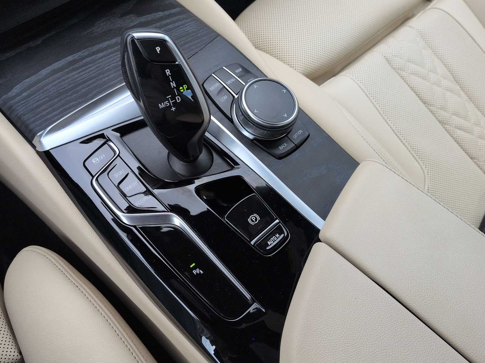 2023 BMW 530i xDrive 530i xDrive