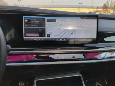 2023 BMW 7 Series 740i