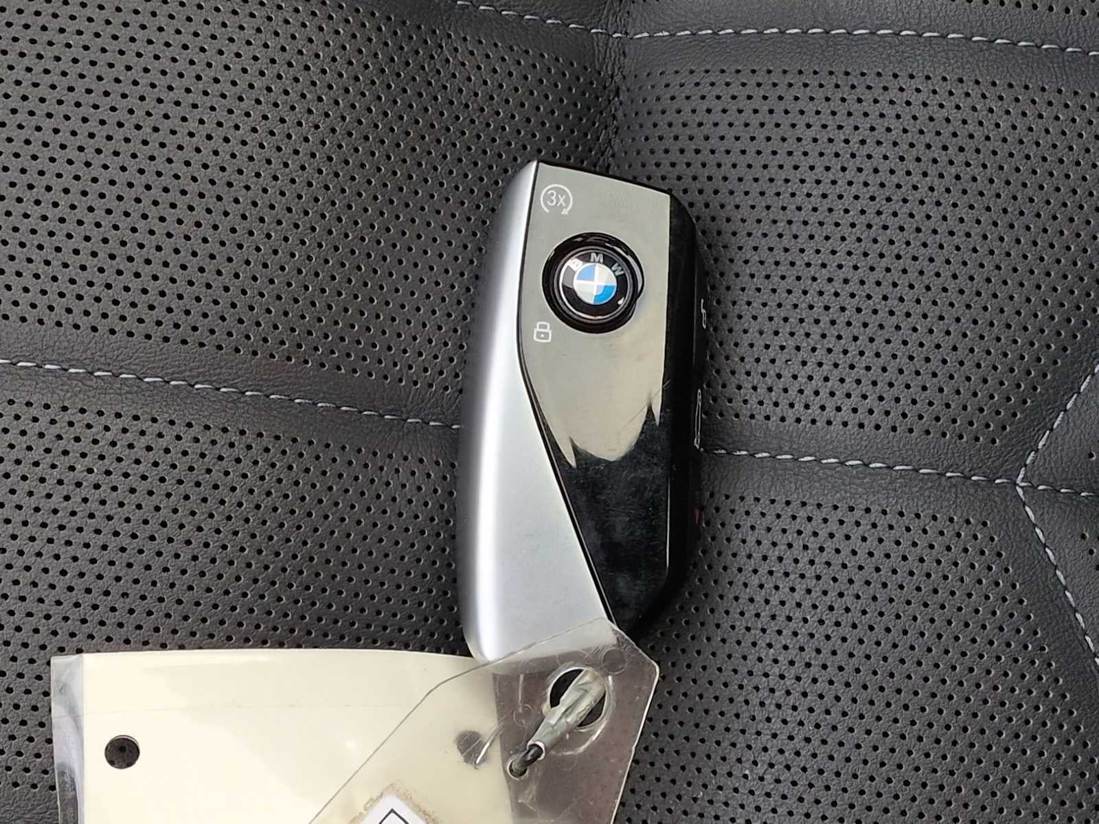 2023 BMW 7 Series 740i