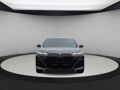 2023 BMW 7 Series 760i xDrive