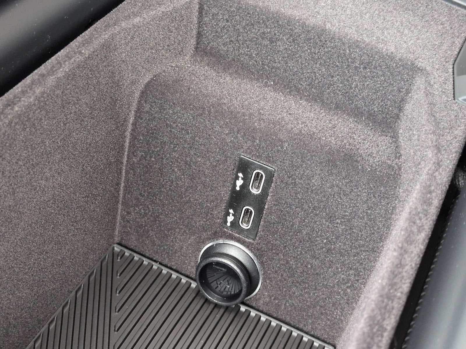 2023 BMW 7 Series 760i xDrive