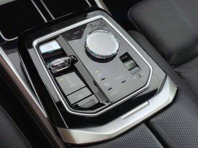 2023 BMW 7 Series 760i xDrive