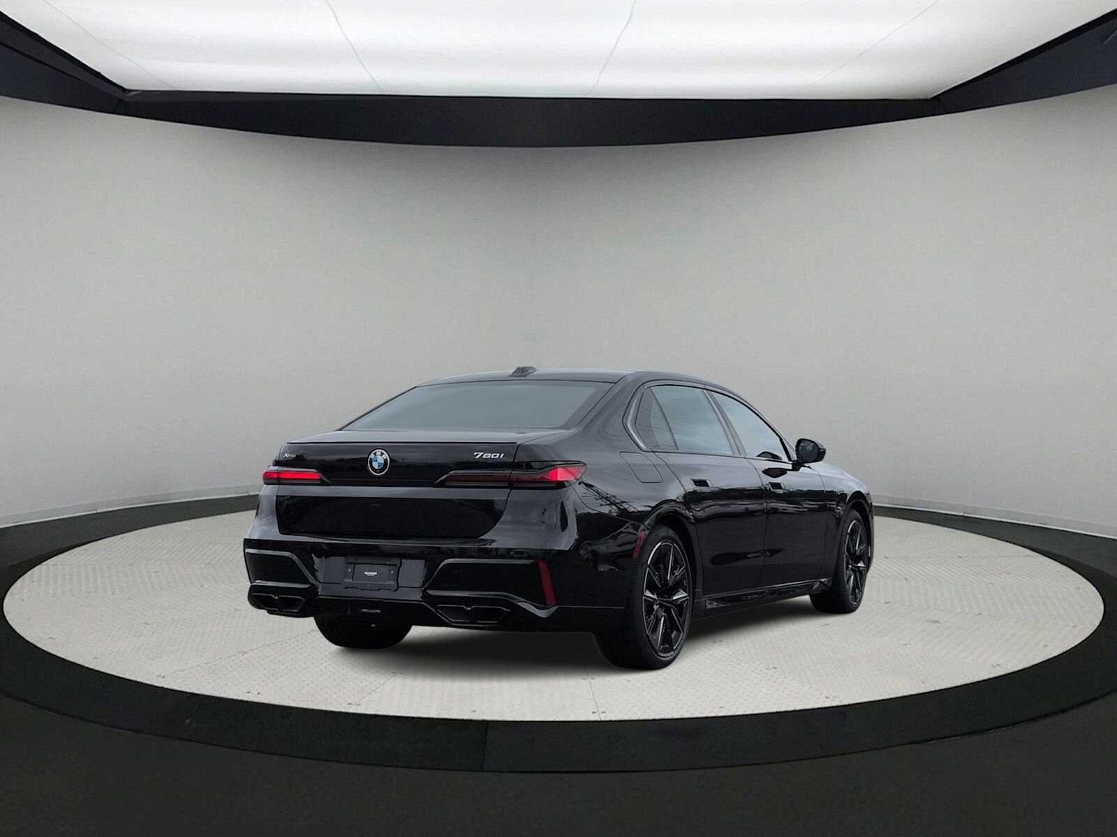2023 BMW 7 Series 760i xDrive