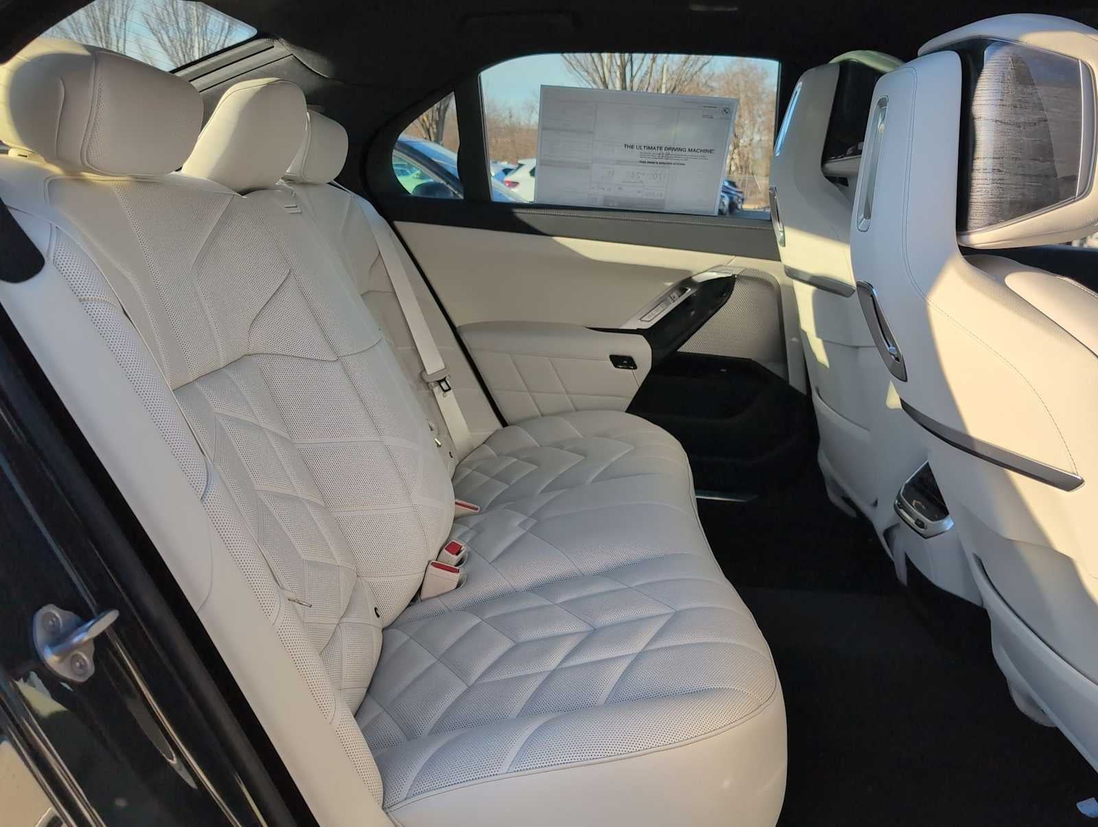2026 BMW 7 Series 750e xDrive