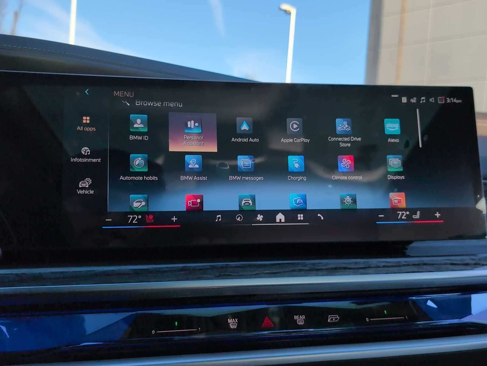 2026 BMW 7 Series 750e xDrive