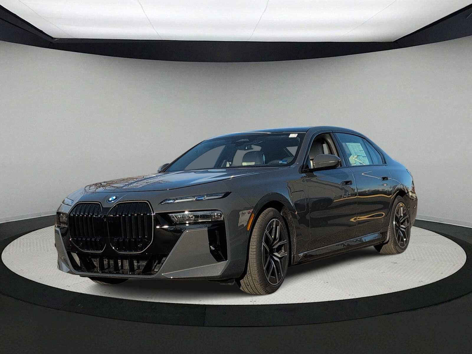 2026 BMW 7 Series 750e xDrive