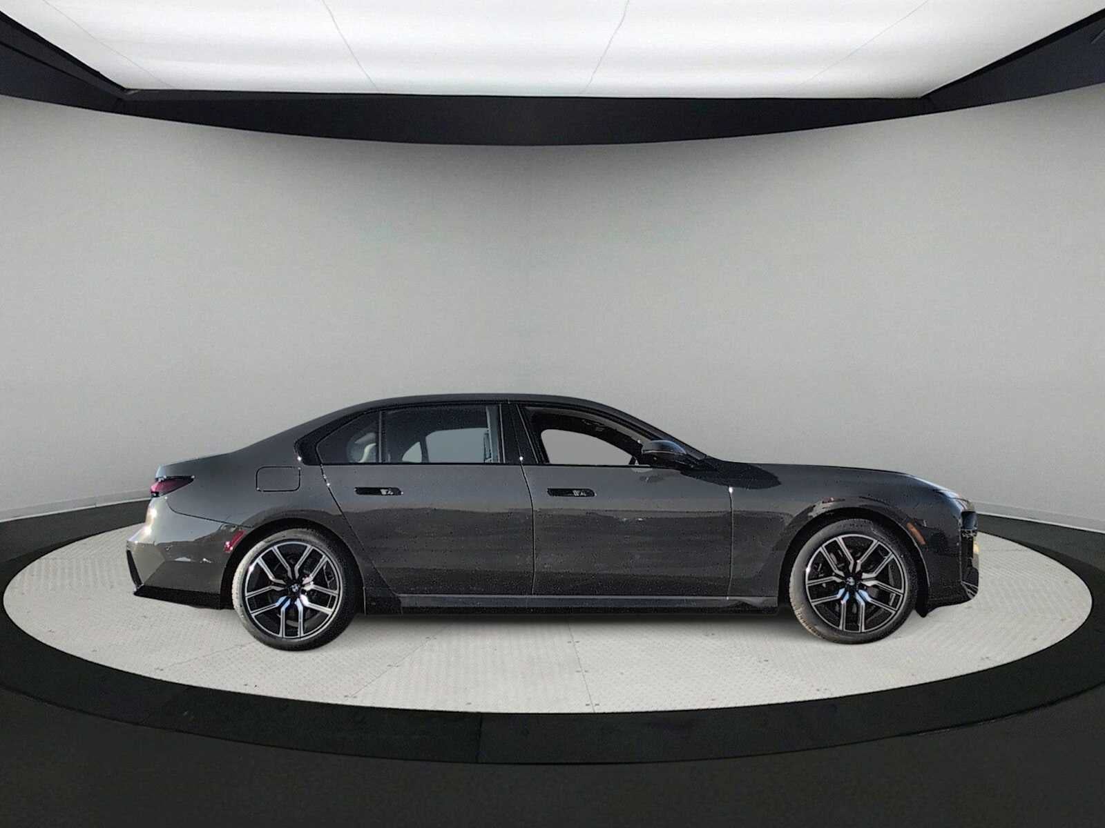 2026 BMW 7 Series 750e xDrive