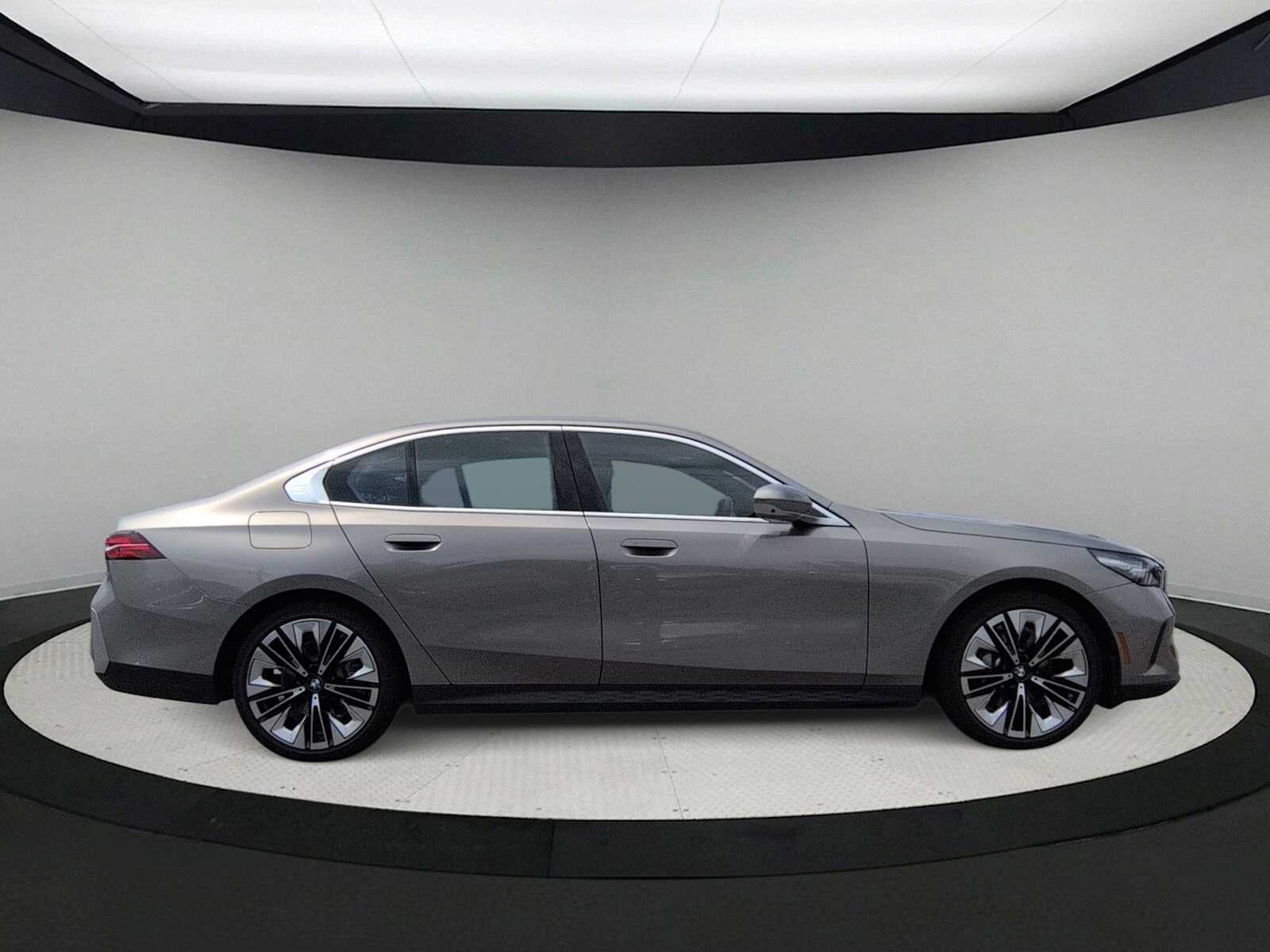 2024 BMW 5 Series 530i xDrive