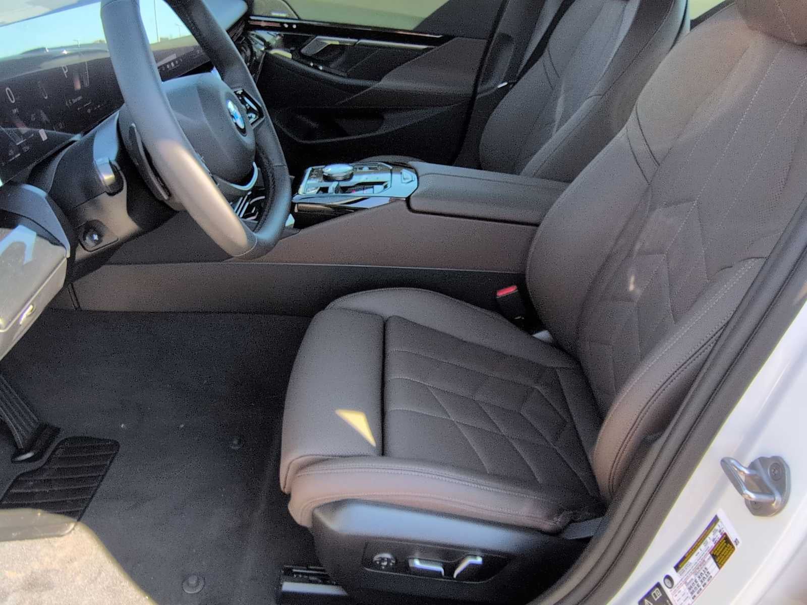 2026 BMW 5 Series 530i xDrive