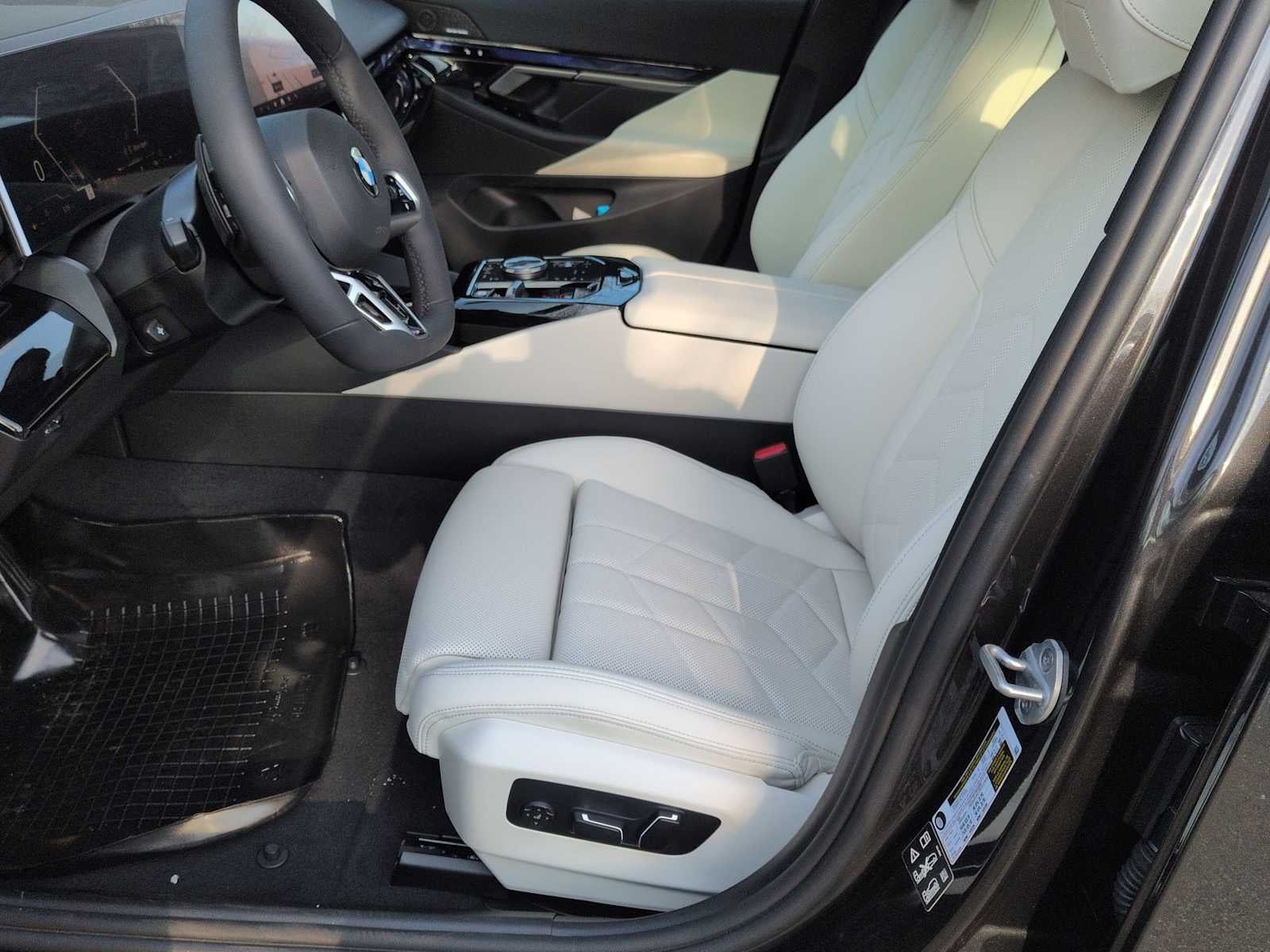 2026 BMW 5 Series 530i xDrive