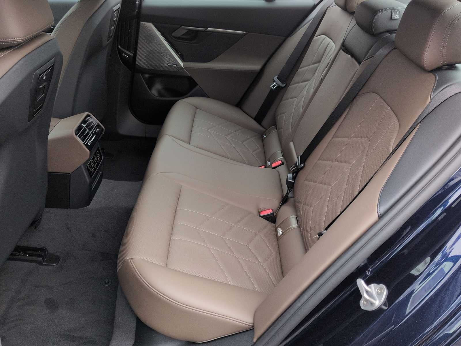 2026 BMW 5 Series 530i xDrive