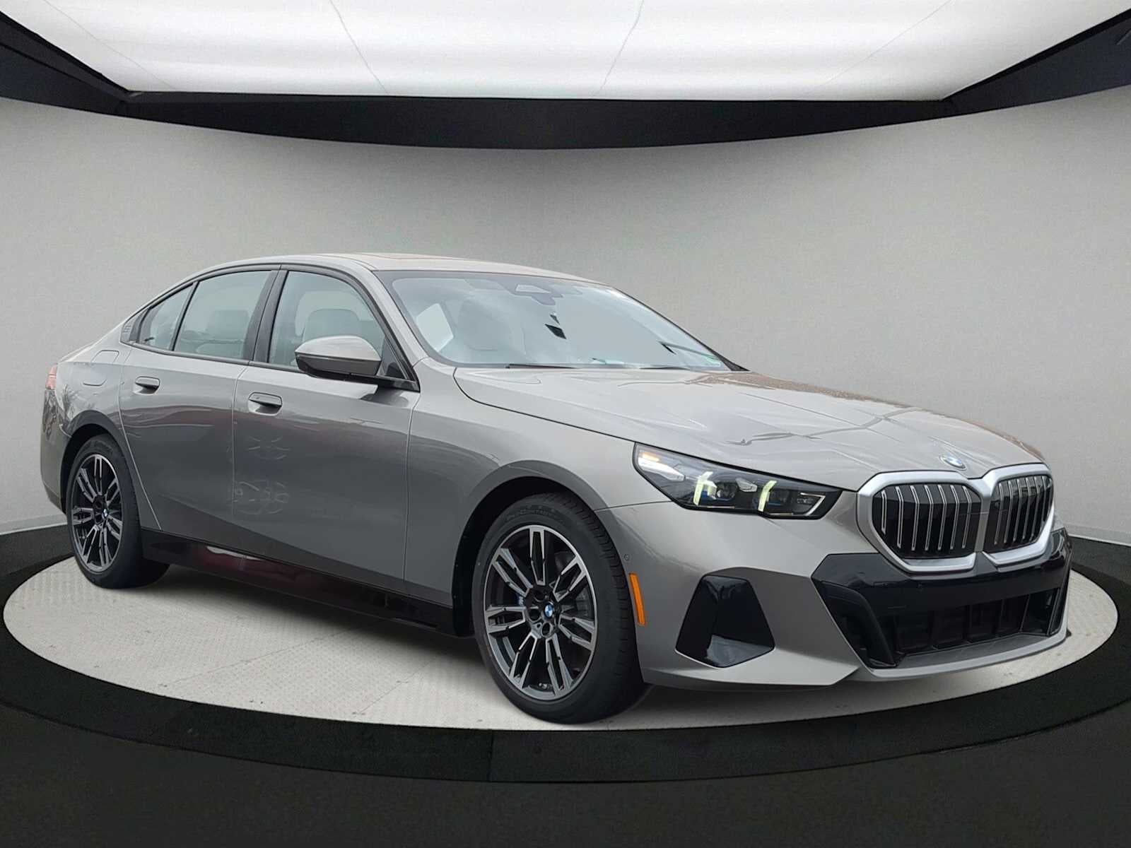 2026 BMW 5 Series 530i xDrive