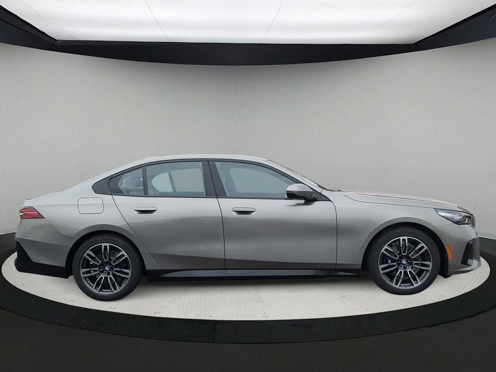 2026 BMW 5 Series 530i xDrive