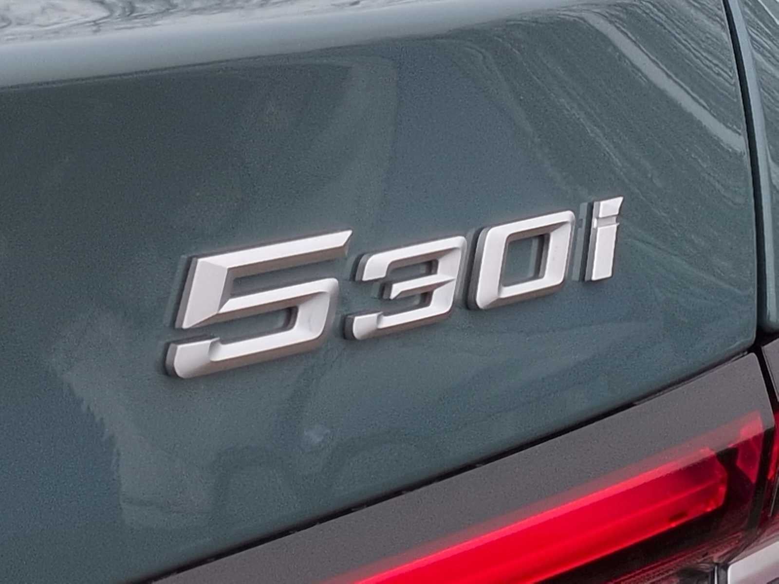 2026 BMW 5 Series 530i xDrive