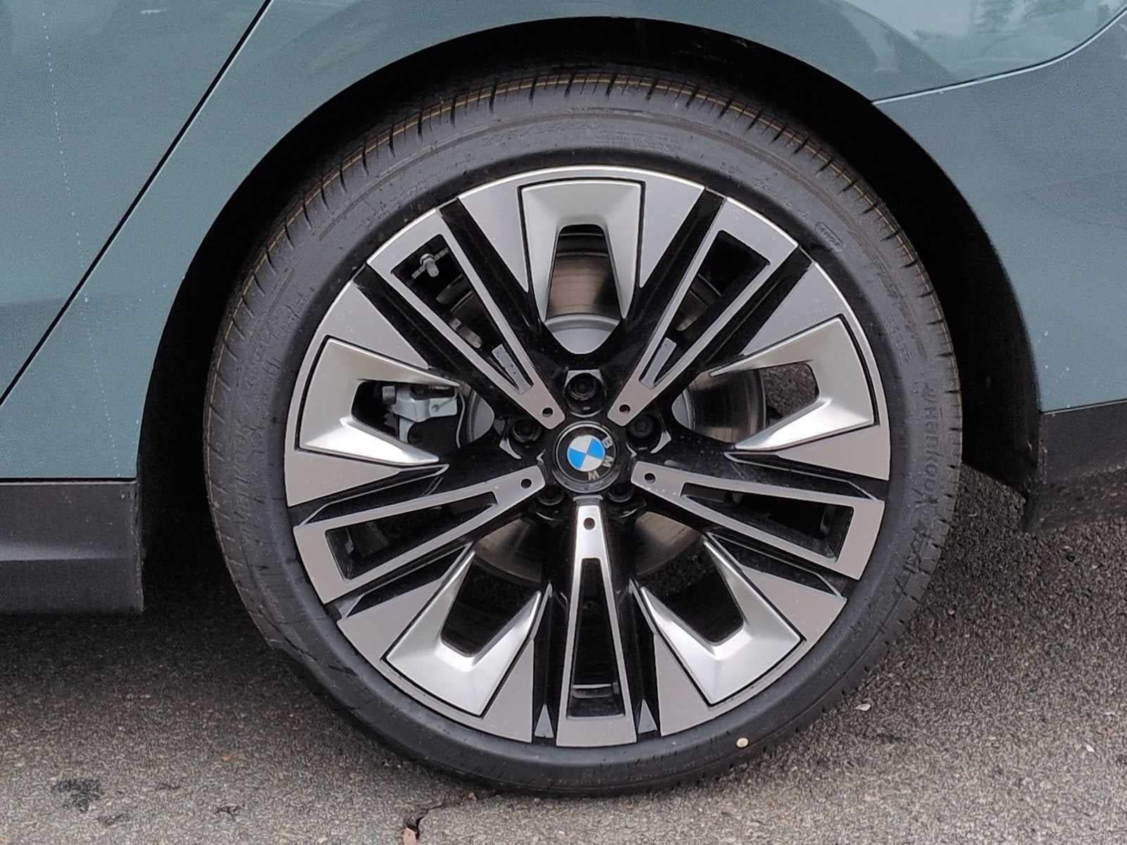 2026 BMW 5 Series 530i xDrive