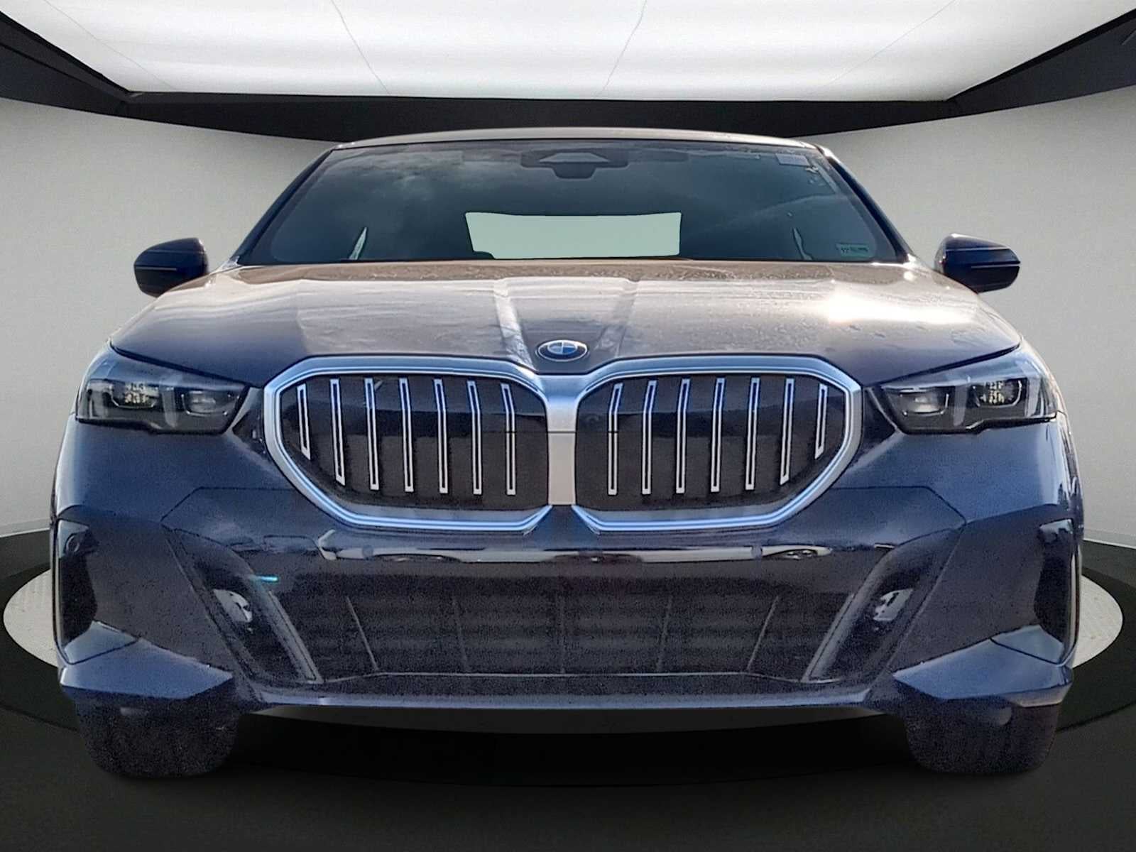 2026 BMW 5 Series 530i xDrive