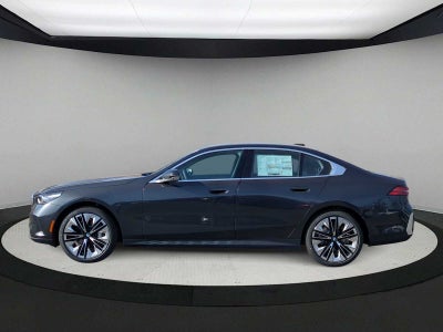 2026 BMW 5 Series 530i xDrive