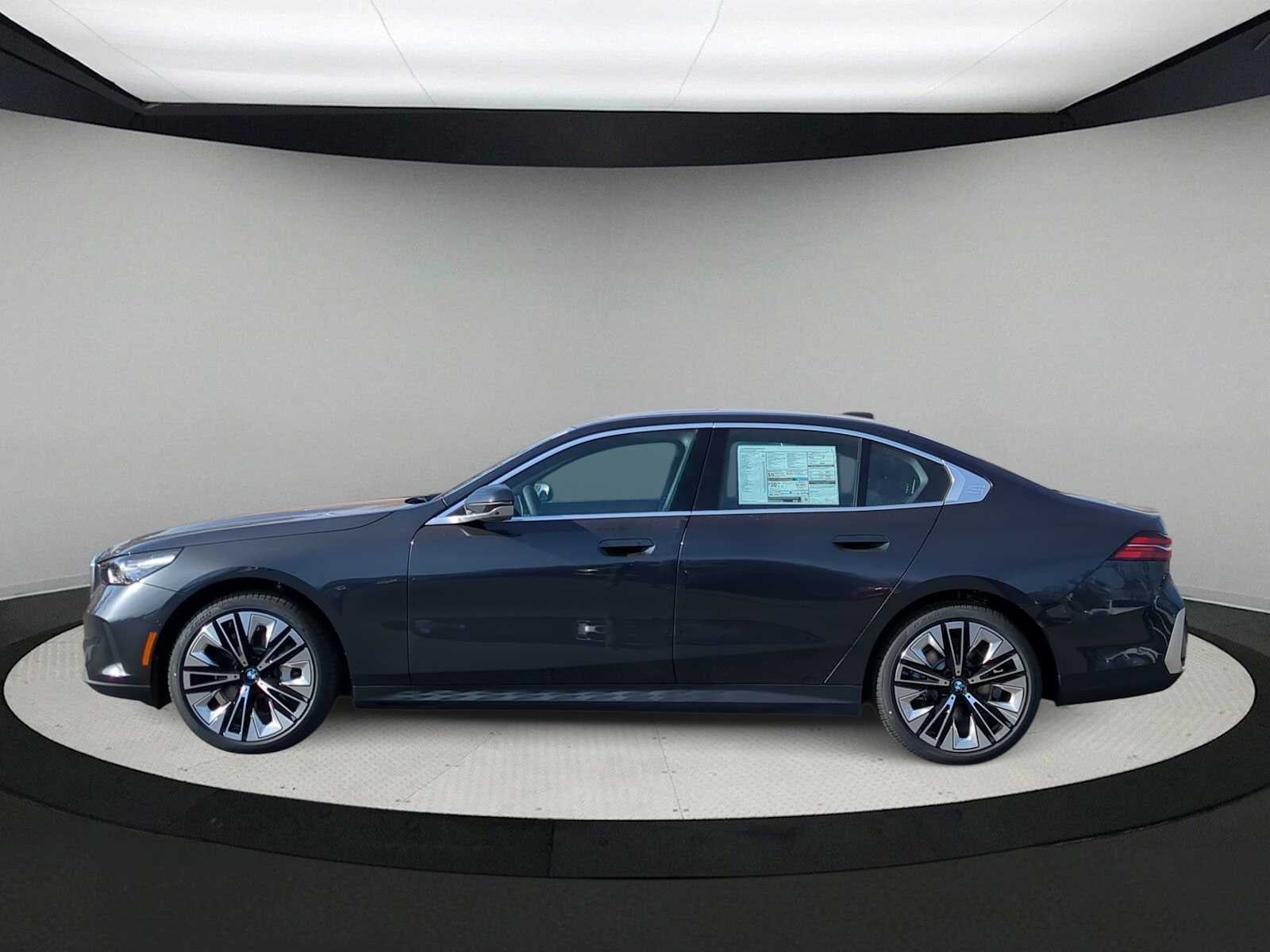 2026 BMW 5 Series 530i xDrive