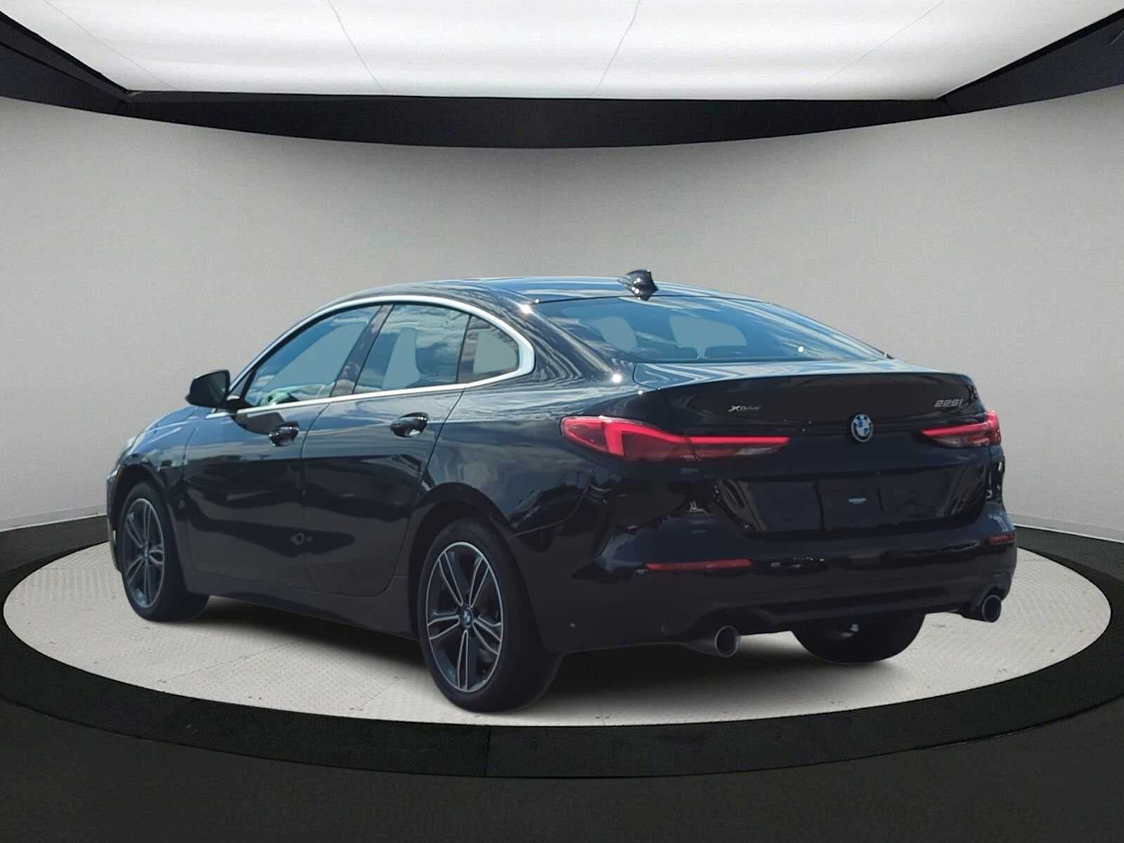 2022 BMW 228xi 228i xDrive