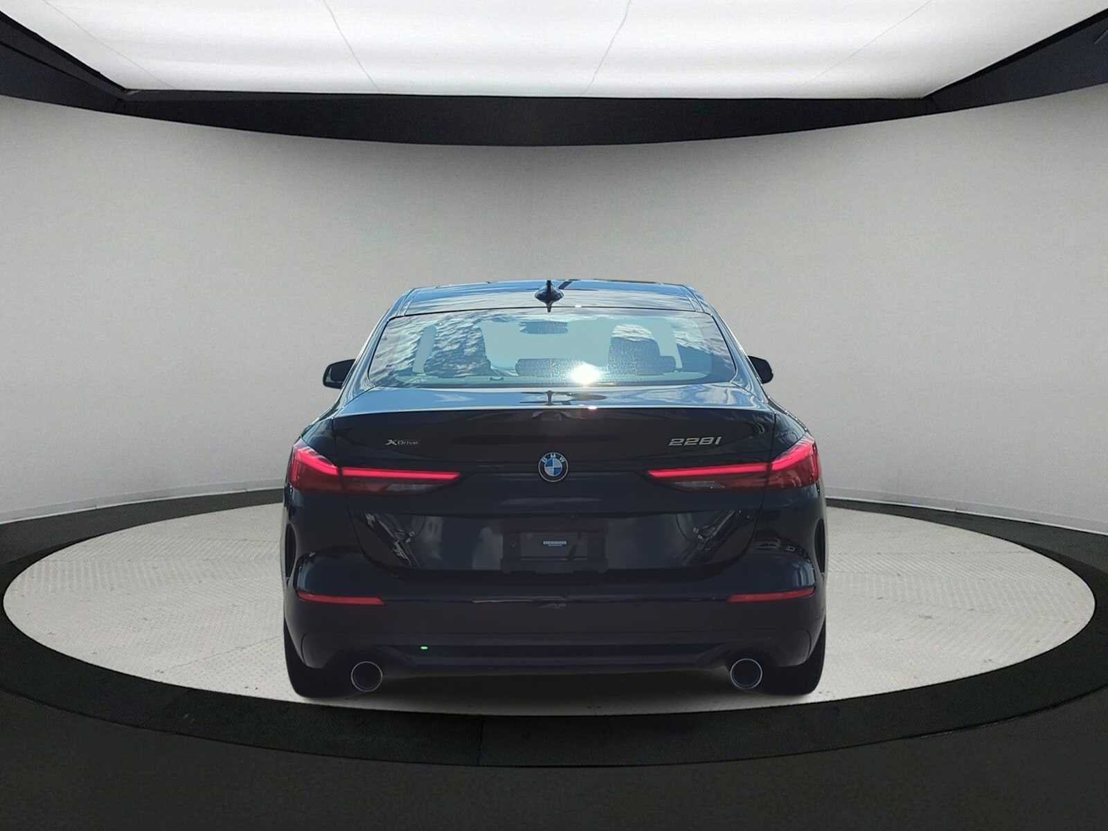 2022 BMW 228xi 228i xDrive