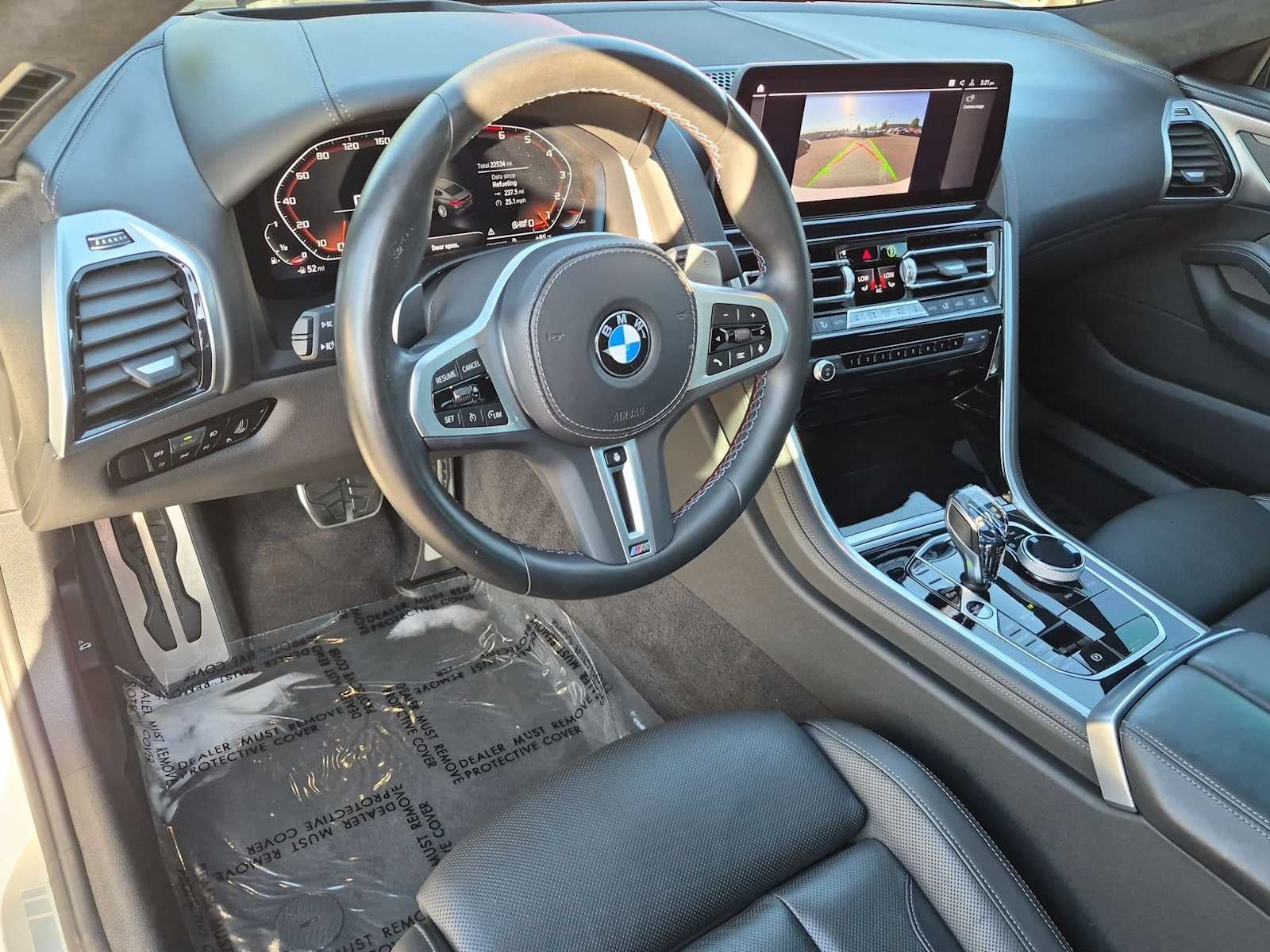 2024 BMW 8 Series M850i