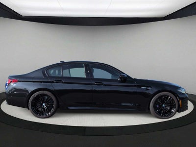 2023 BMW M5 Sedan